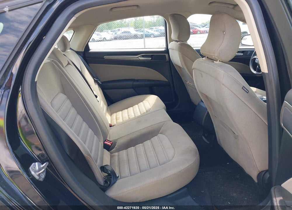 2017 FORD FUSION VIN: 3FA6P0G71HR279548