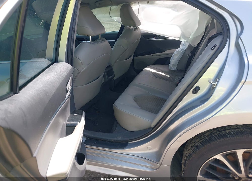 2019 TOYOTA CAMRY VIN: 4T1B11HK2KU853217