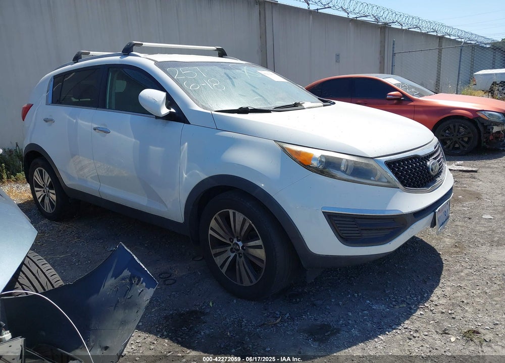 2016 KIA SPORTAGE EX VIN: KNDPC3AC1G7806527