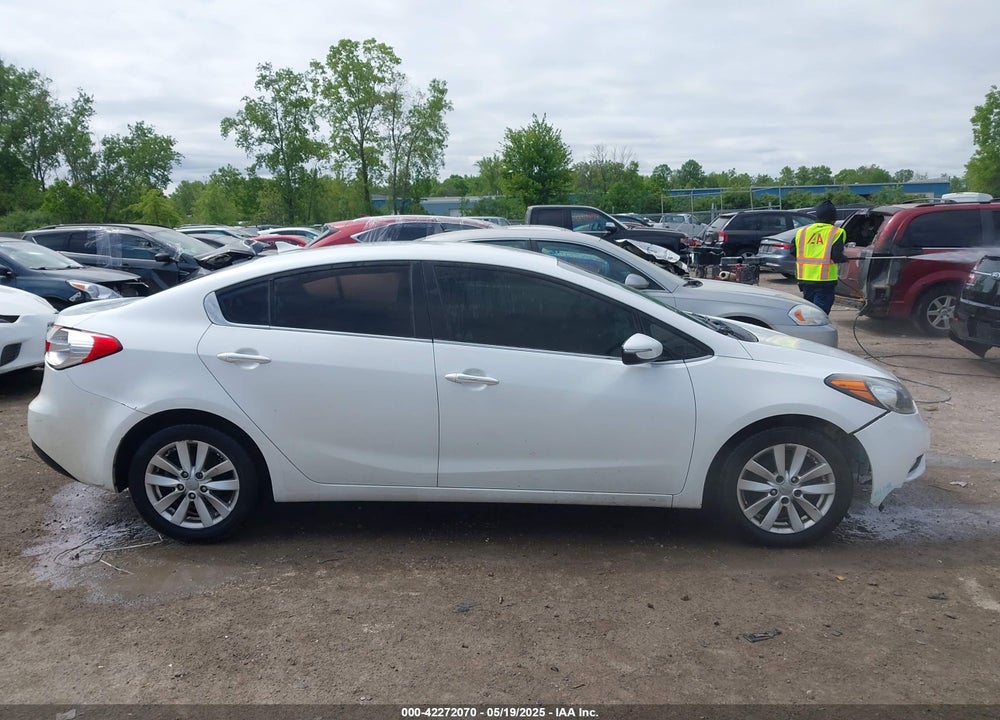 2014 KIA FORTE VIN: KNAFX4A84E5051008