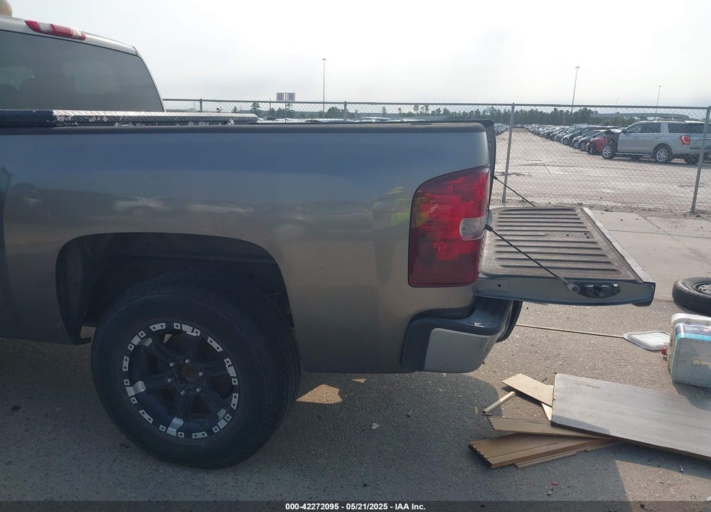 2007 CHEVROLET SILVERADO 1500 VIN: 1GCEC19C07Z594305