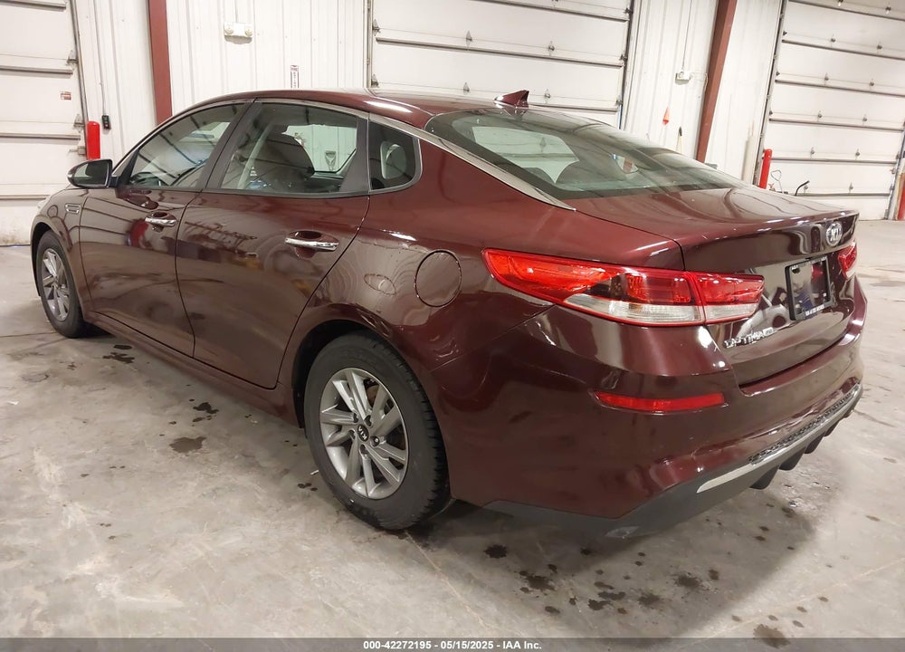 2019 KIA OPTIMA VIN: 5XXGT4L39KG332328