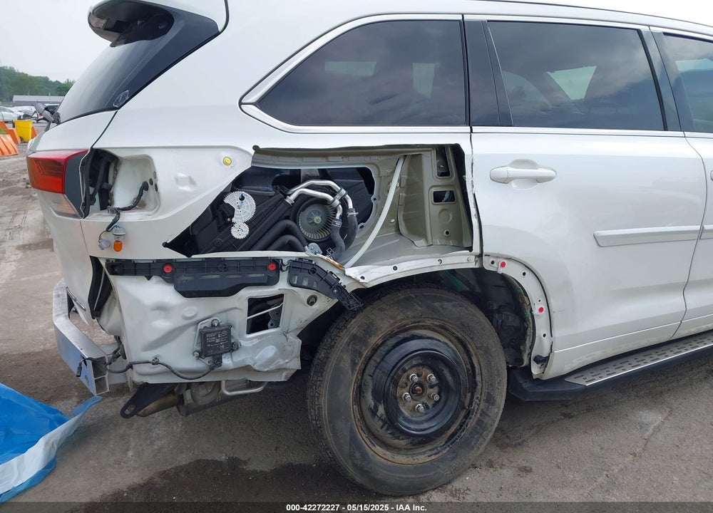 2017 TOYOTA HIGHLANDER LIMITED VIN: 5TDDZRFH9HS389870