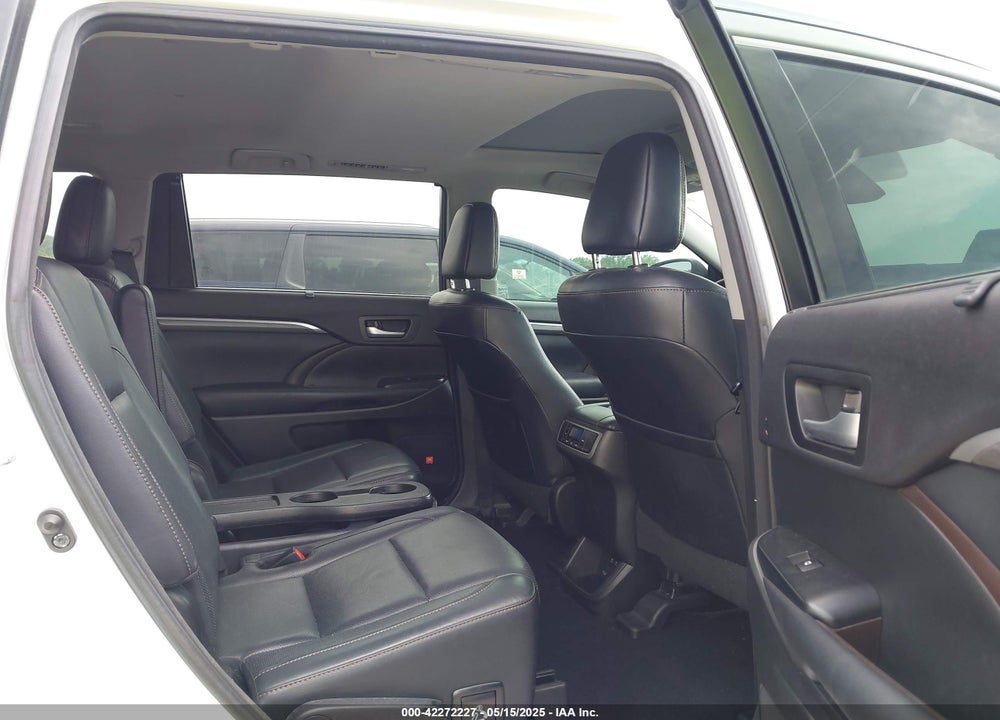 2017 TOYOTA HIGHLANDER LIMITED VIN: 5TDDZRFH9HS389870