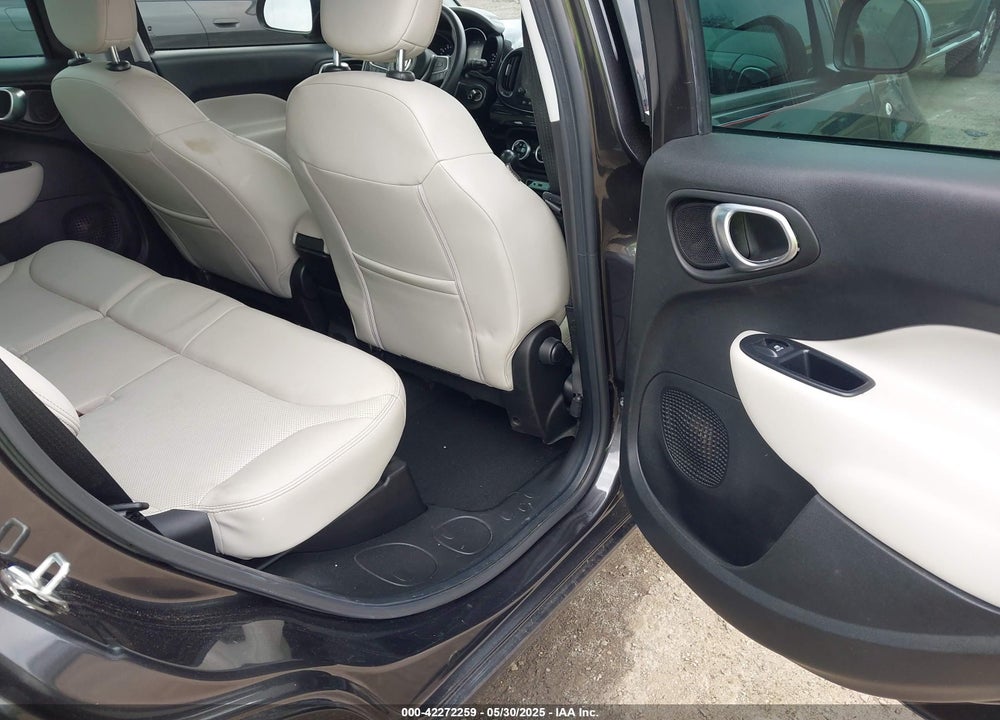 2020 FIAT 500L VIN: ZFBNFACH9LZ042570
