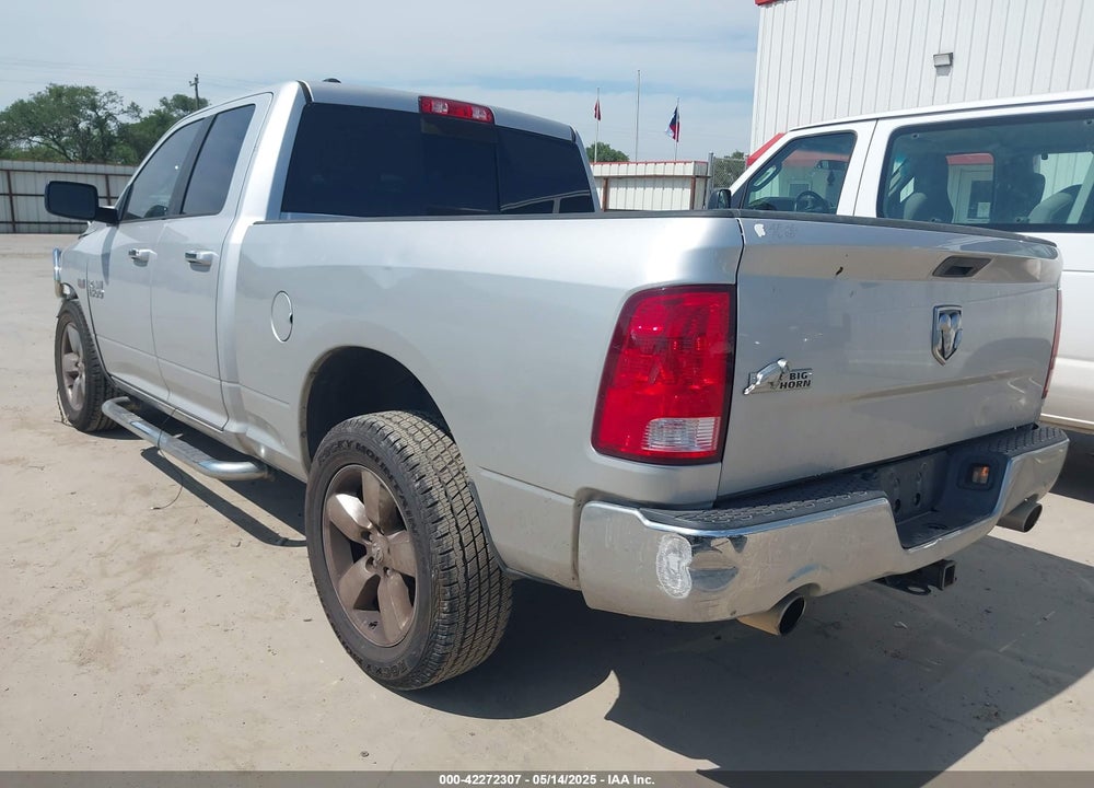 2016 RAM 1500 VIN: 1C6RR6GT4GS220764