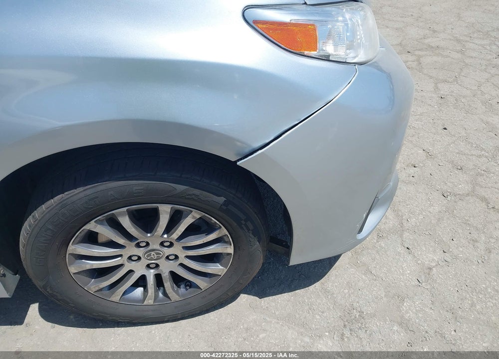 2020 TOYOTA SIENNA XLE VIN: 5TDYZ3DC0LS068198