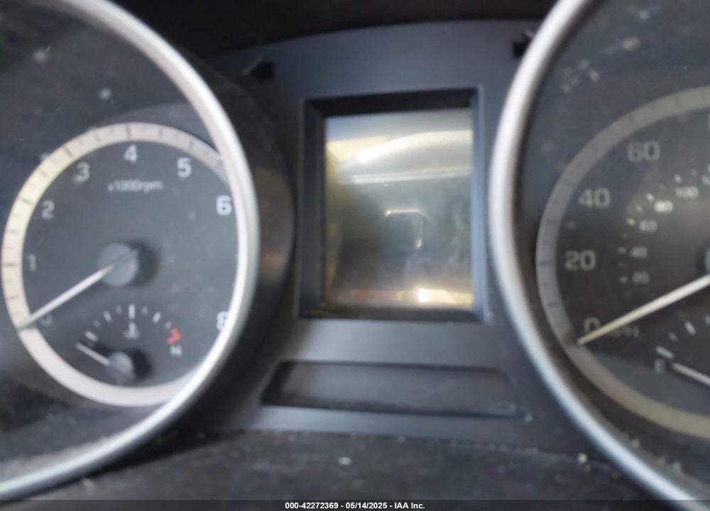 2017 HYUNDAI SANTA FE VIN: KM8SMDHF8HU176789