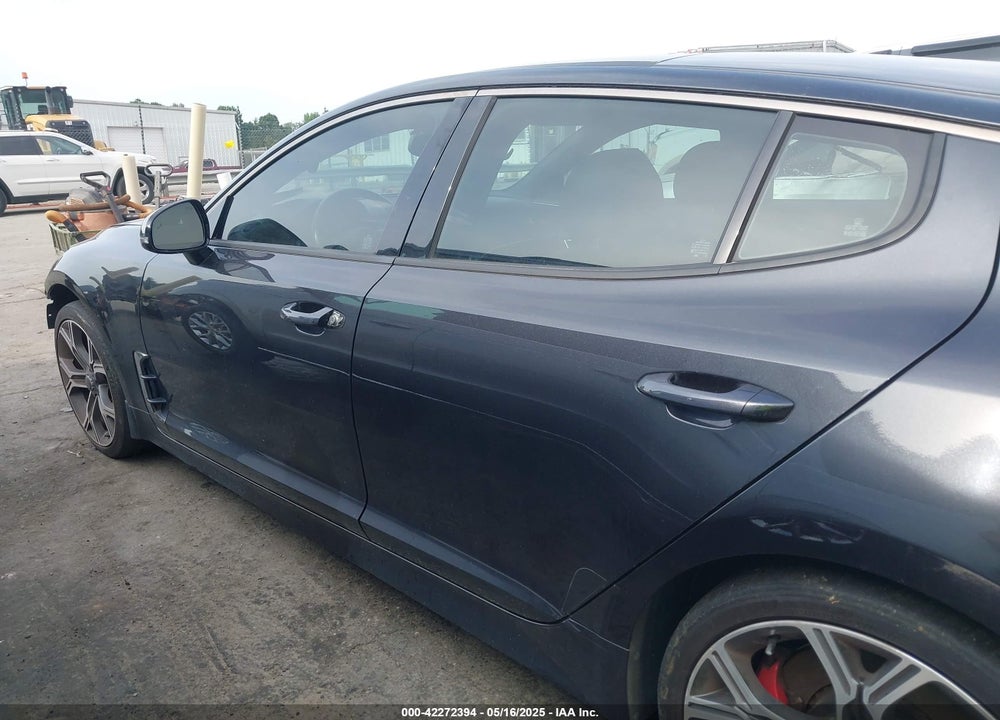 2019 KIA STINGER GT2 VIN: KNAE55LC5K6054532