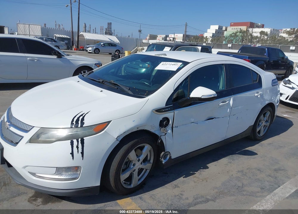 2013 CHEVROLET VOLT VIN: 1G1RE6E44DU141359