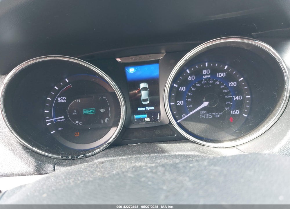 2015 HYUNDAI SONATA HYBRID VIN: KMHEC4A47FA123024
