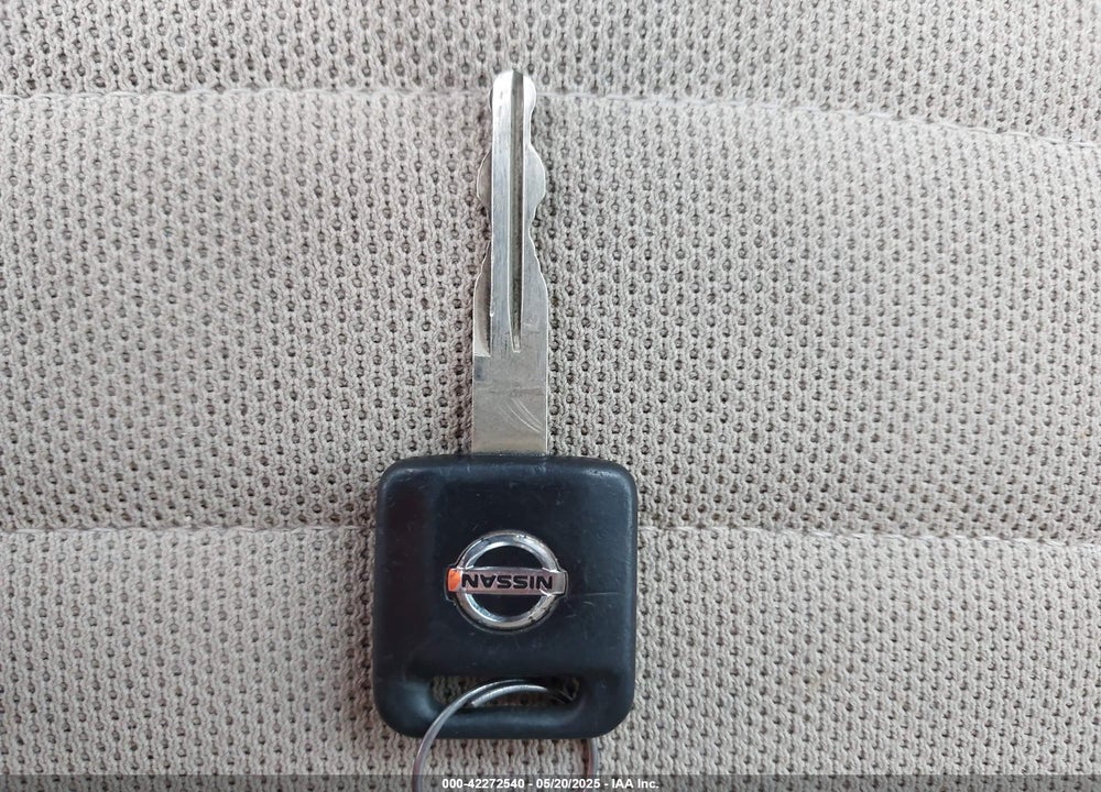2005 NISSAN FRONTIER VIN: 1N6AD06UX5C451653