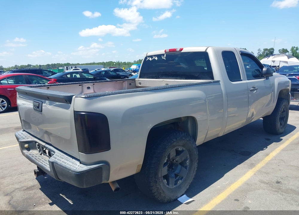 2007 CHEVROLET SILVERADO 1500 VIN: 1GCEK190X7Z567413