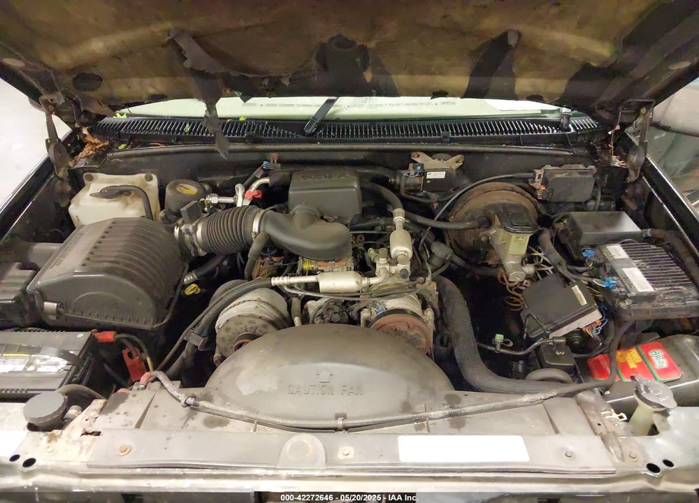 1999 GMC SUBURBAN 1500 SL VIN: 3GKFK16R3XG529761