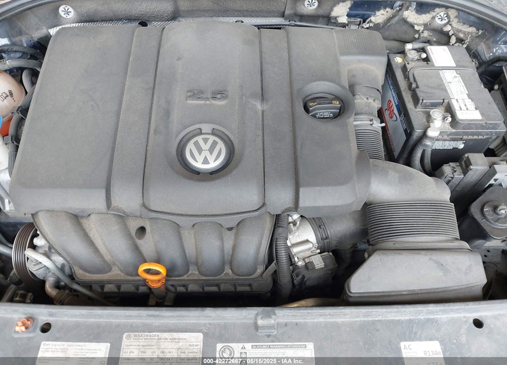 2012 VOLKSWAGEN PASSAT VIN: 1VWBP7A30CC057515