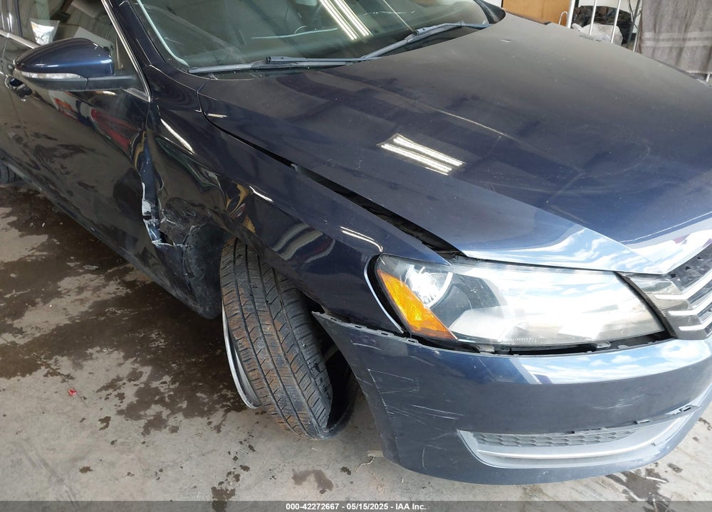 2012 VOLKSWAGEN PASSAT VIN: 1VWBP7A30CC057515