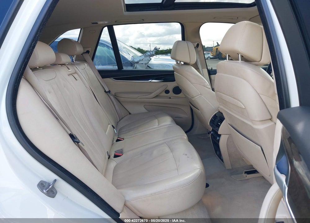 2015 BMW X5 VIN: 5UXKR0C55F0P05843
