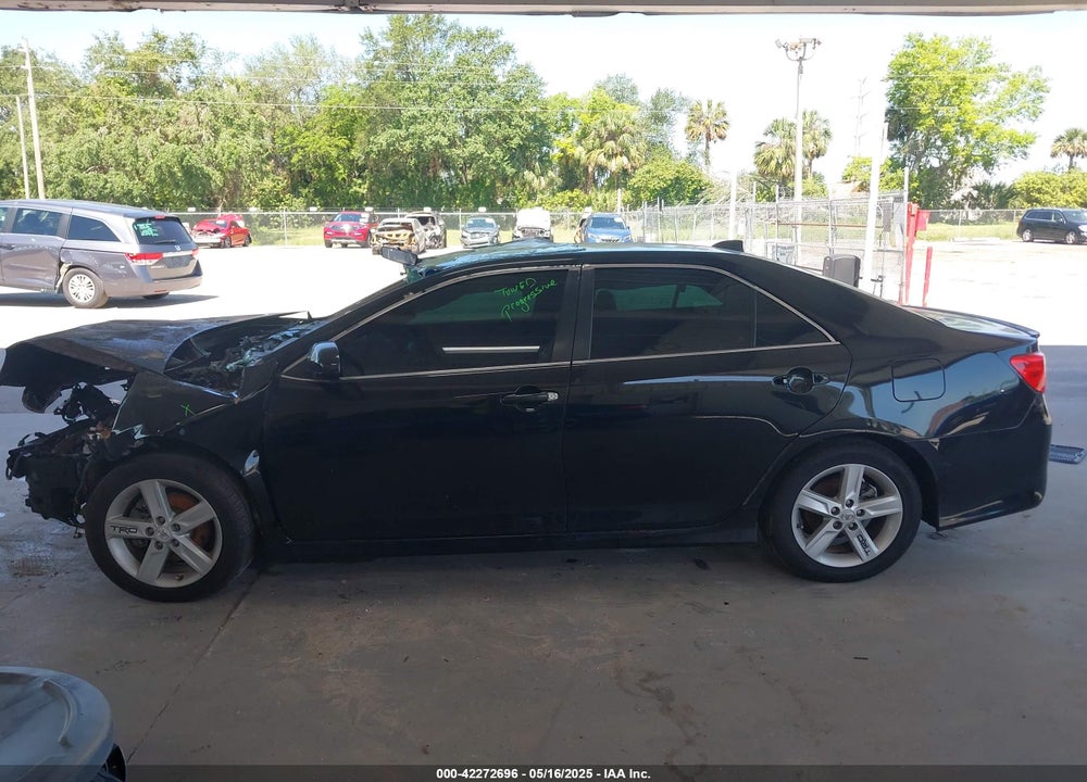 2013 TOYOTA CAMRY SE VIN: 4T1BF1FKXDU250698