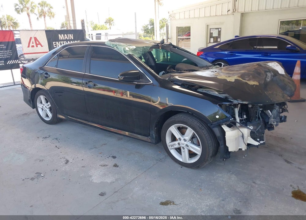 2013 TOYOTA CAMRY SE VIN: 4T1BF1FKXDU250698