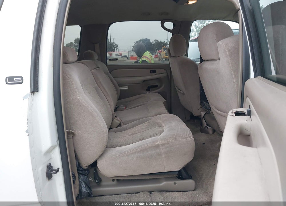 2001 CHEVROLET SUBURBAN 1500 VIN: 1GNEC16T31J240988