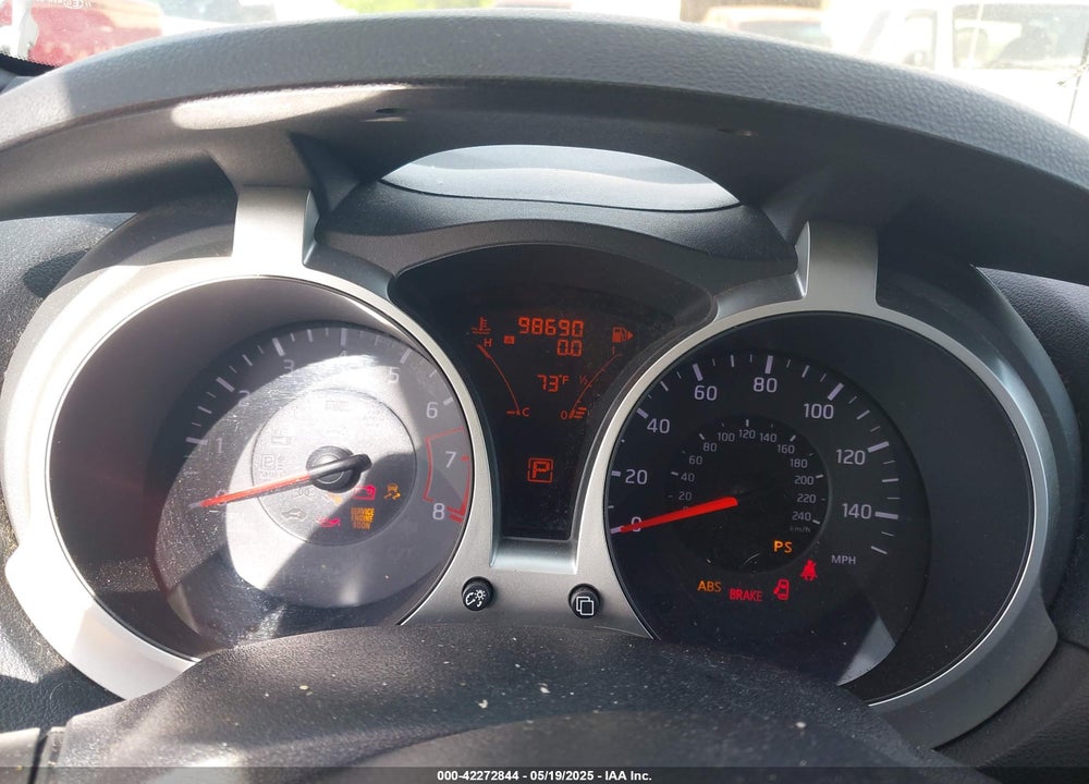 2013 NISSAN JUKE SV VIN: JN8AF5MV1DT208256