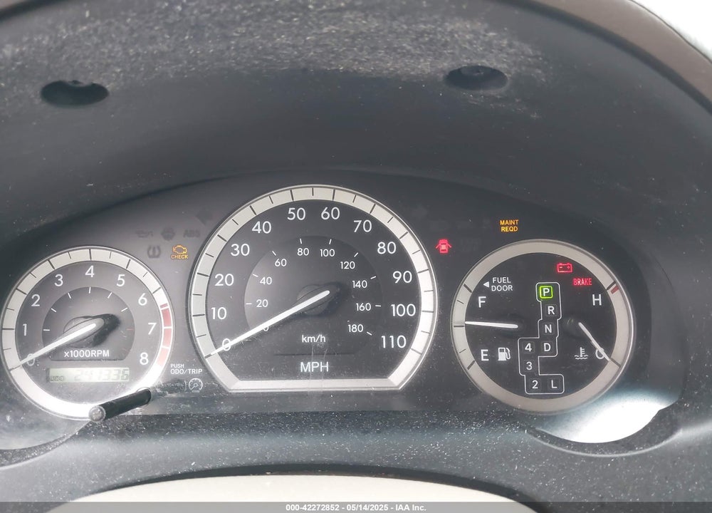 2008 TOYOTA SIENNA VIN: 5TDZK23C88S141135