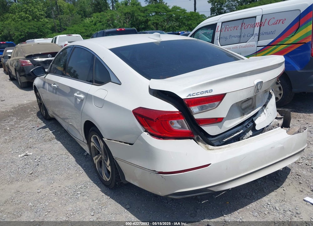 2018 HONDA ACCORD VIN: 1HGCV1F53JA131752
