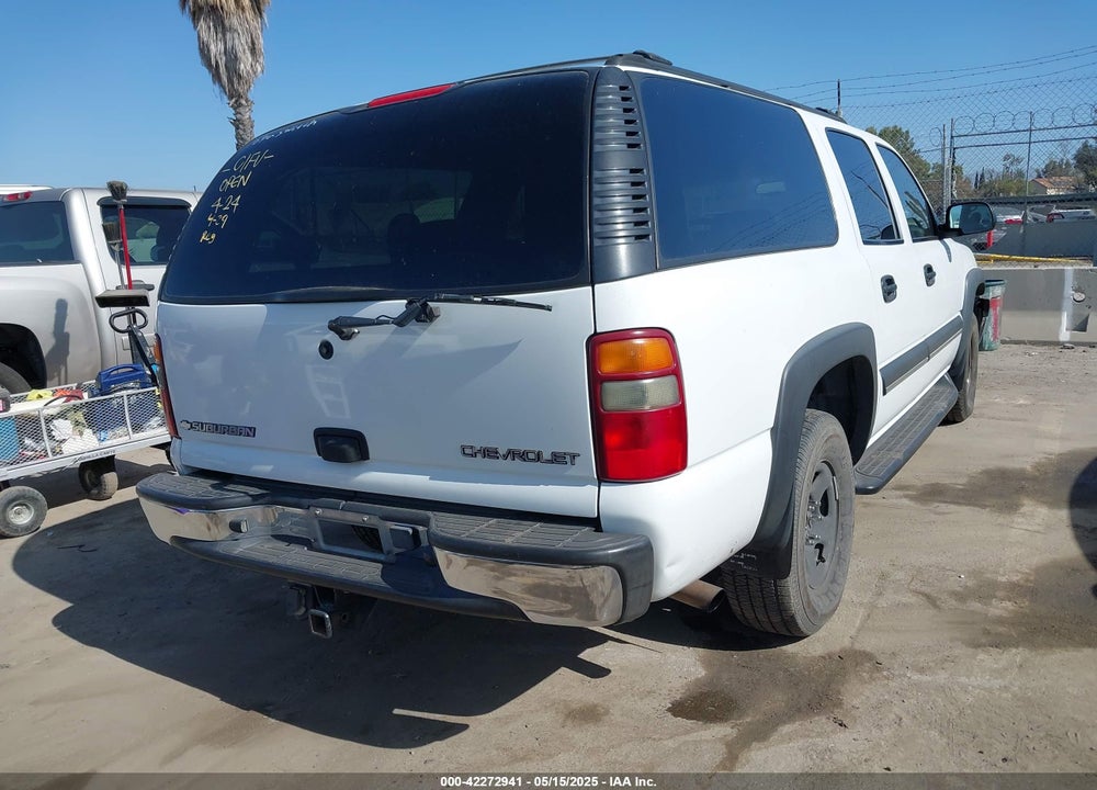 2003 CHEVROLET SUBURBAN 1500 LS VIN: 1GNEC16T43J294285