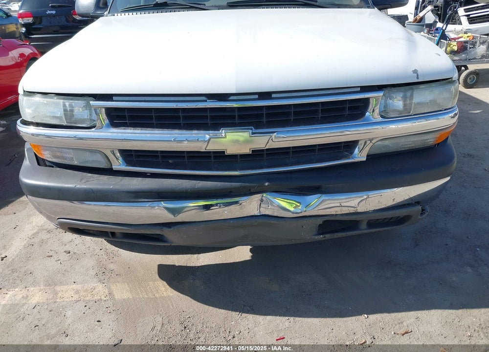 2003 CHEVROLET SUBURBAN 1500 LS VIN: 1GNEC16T43J294285