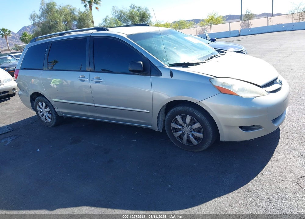 2008 TOYOTA SIENNA CE VIN: 5TDZK23C58S141321