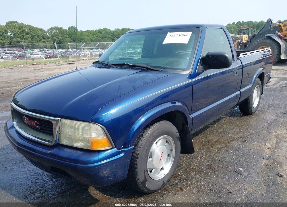 2002 GMC SONOMA SLS VIN: 1GTCS14W228137442
