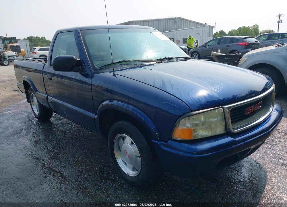 2002 GMC SONOMA SLS VIN: 1GTCS14W228137442