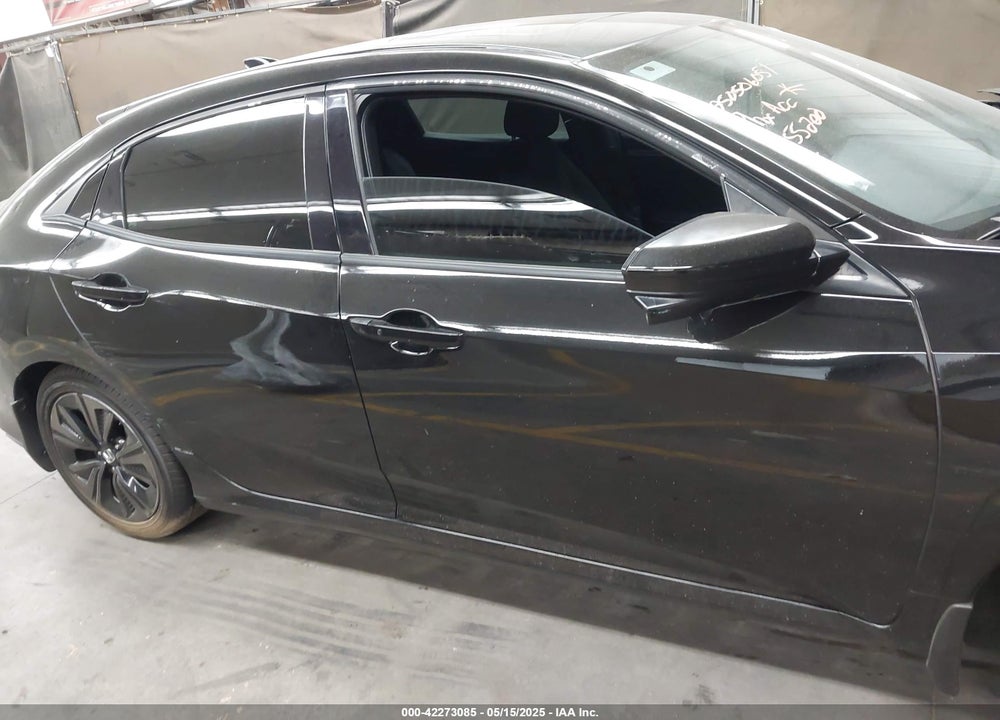 2018 HONDA CIVIC VIN: SHHFK7H54JU229909