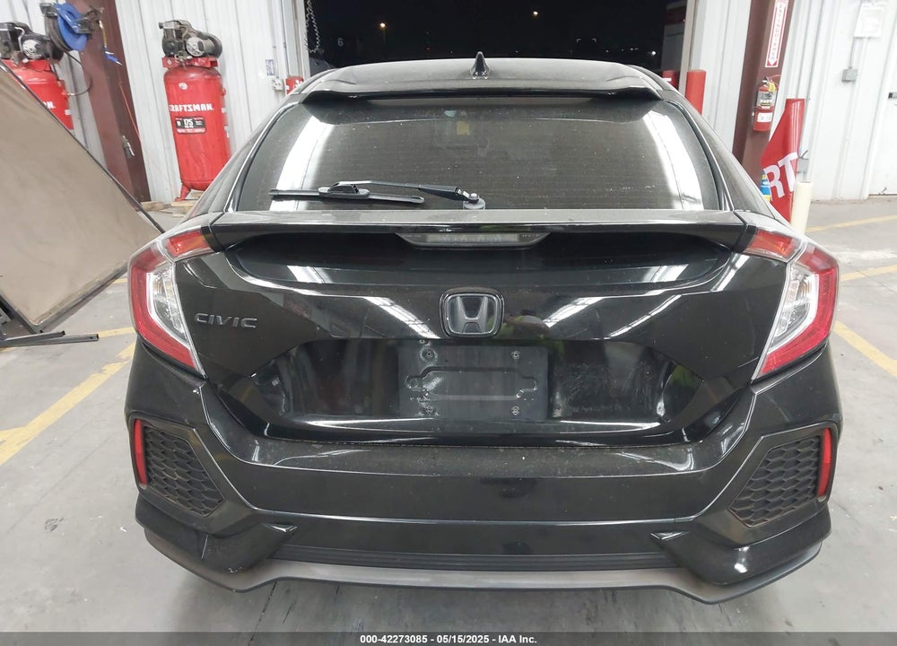 2018 HONDA CIVIC VIN: SHHFK7H54JU229909