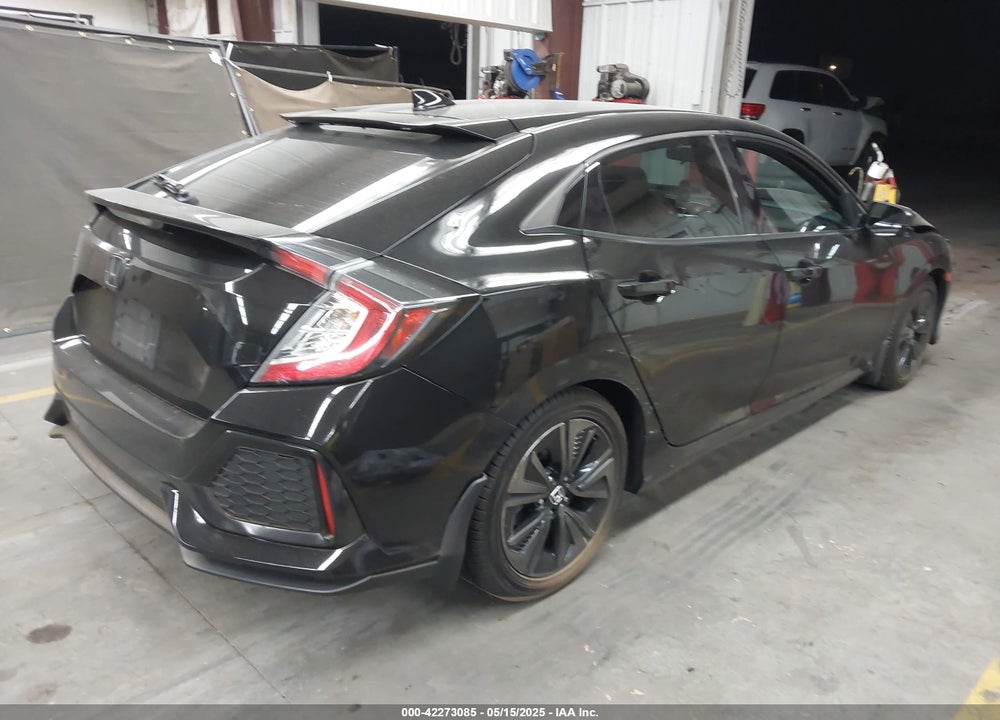 2018 HONDA CIVIC VIN: SHHFK7H54JU229909