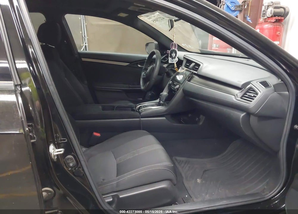 2018 HONDA CIVIC VIN: SHHFK7H54JU229909