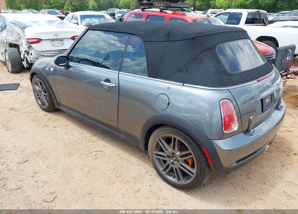 2006 MINI COOPER S VIN: WMWRH33516TF89141