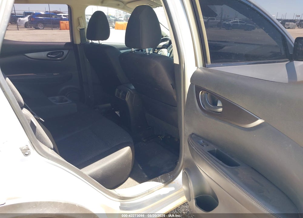 2021 NISSAN ROGUE SPORT VIN: JN1BJ1AV5MW568336