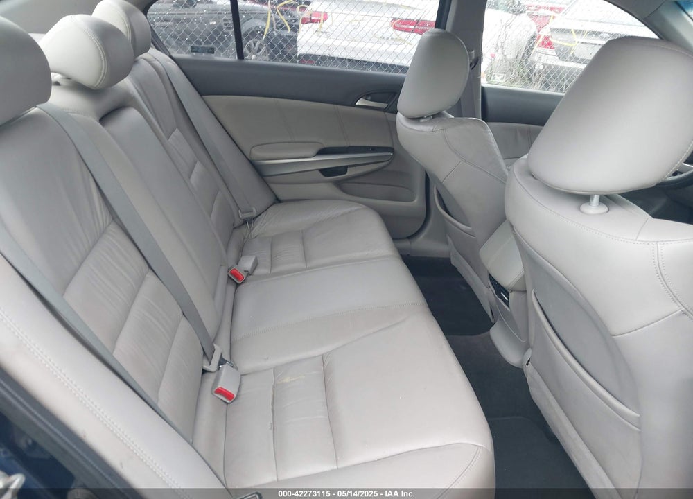 2010 HONDA ACCORD 2.4 EX-L VIN: 1HGCP2F81AA037508