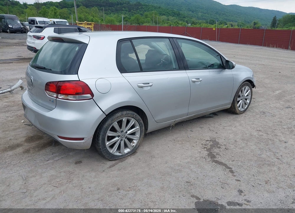 2013 VOLKSWAGEN GOLF 2.0L TDI 4-DOOR VIN: WVWDM7AJ7DW133430