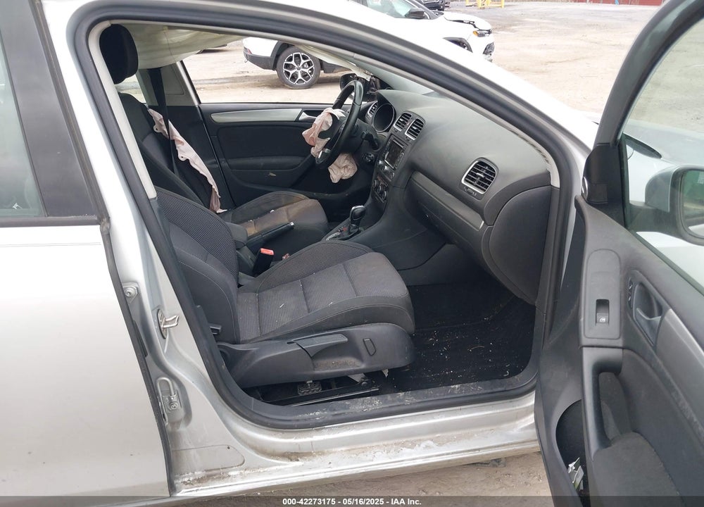 2013 VOLKSWAGEN GOLF 2.0L TDI 4-DOOR VIN: WVWDM7AJ7DW133430