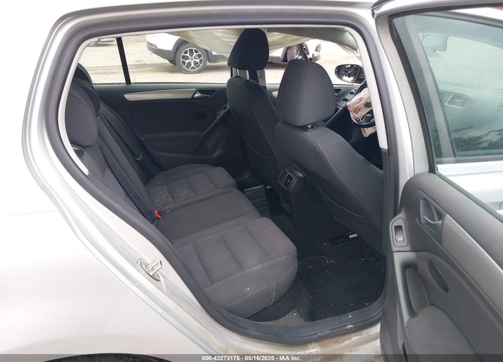 2013 VOLKSWAGEN GOLF 2.0L TDI 4-DOOR VIN: WVWDM7AJ7DW133430