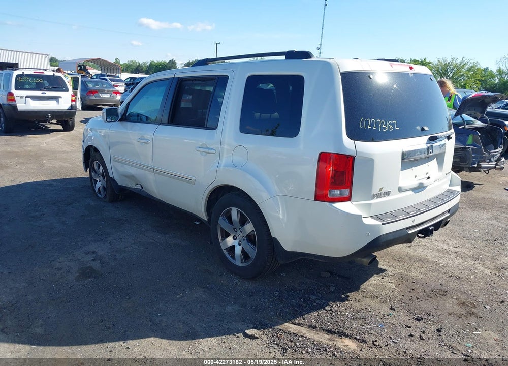 2015 HONDA PILOT VIN: 5FNYF3H9XFB018506