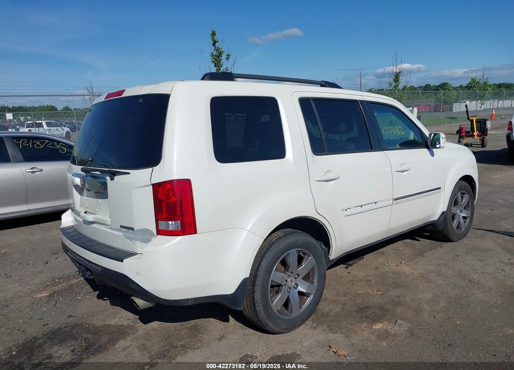 2015 HONDA PILOT VIN: 5FNYF3H9XFB018506