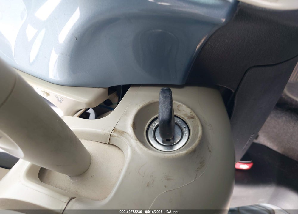 2013 FIAT 500 VIN: 3C3CFFAR6DT566589