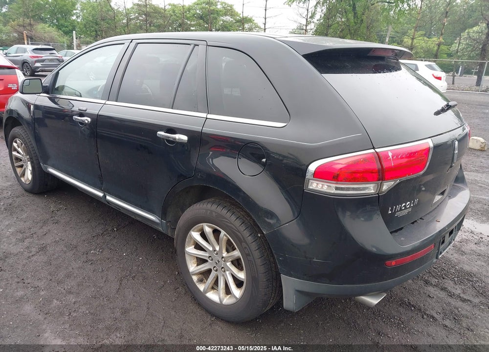 2011 LINCOLN MKX VIN: 2LMDJ8JK5BBJ33898