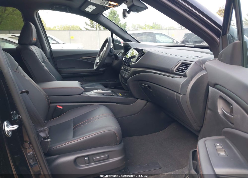 2025 HONDA PASSPORT AWD TRAILSPORT VIN: 5FNYF8H65SB006177