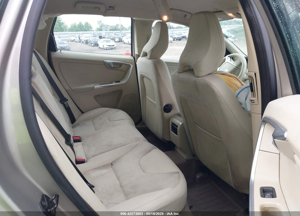 2013 VOLVO XC60 VIN: YV4952DL4D2452677