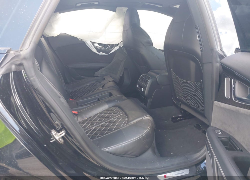 2018 AUDI S7 VIN: WAU2FAFC2JN013137