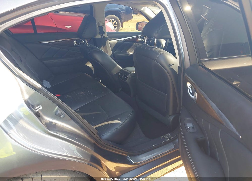 2015 INFINITI Q50 VIN: JN1BV7APXFM339061
